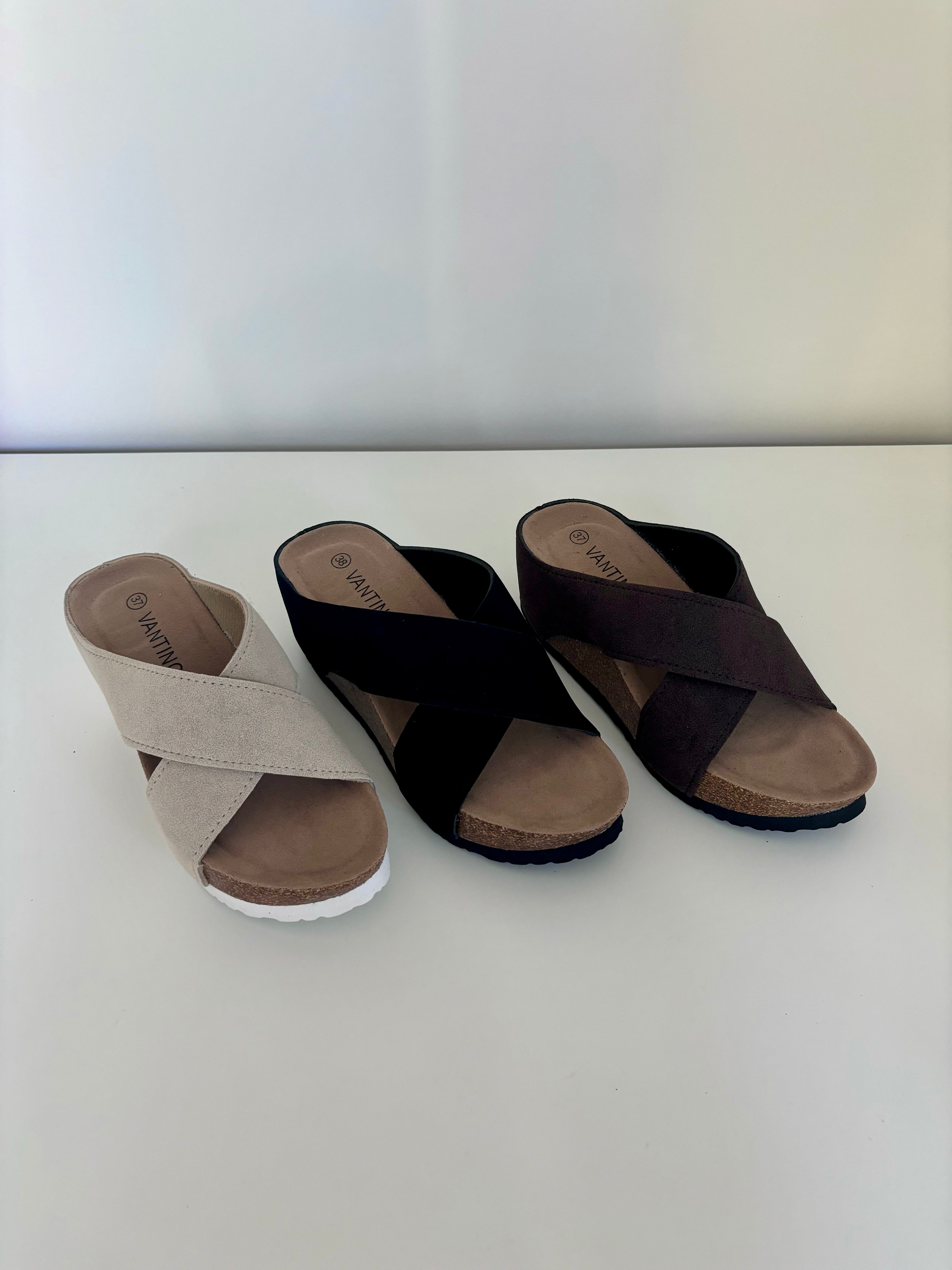 SANDAL 0004 - BROWN