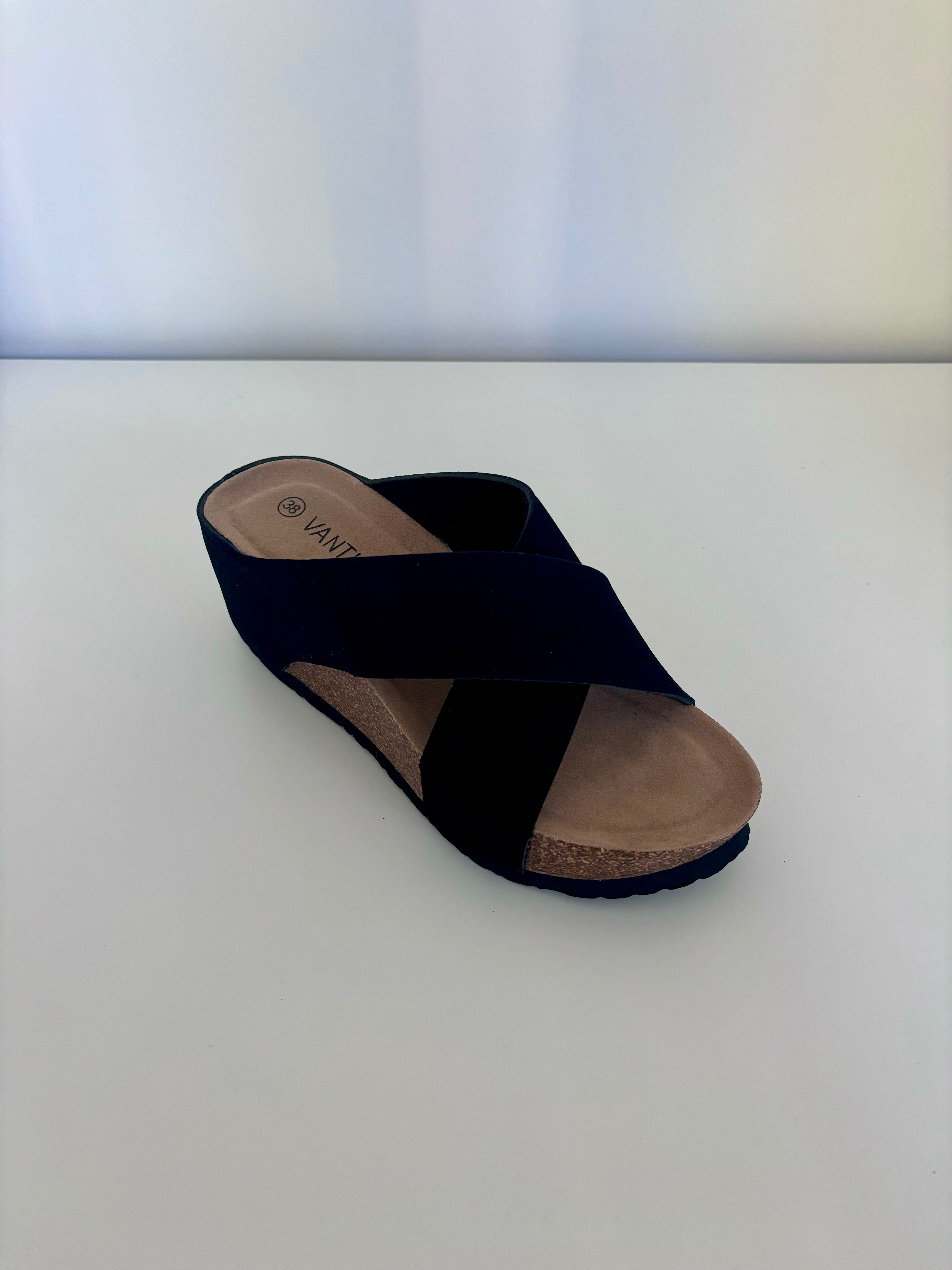 SANDAL 0004 - BLACK