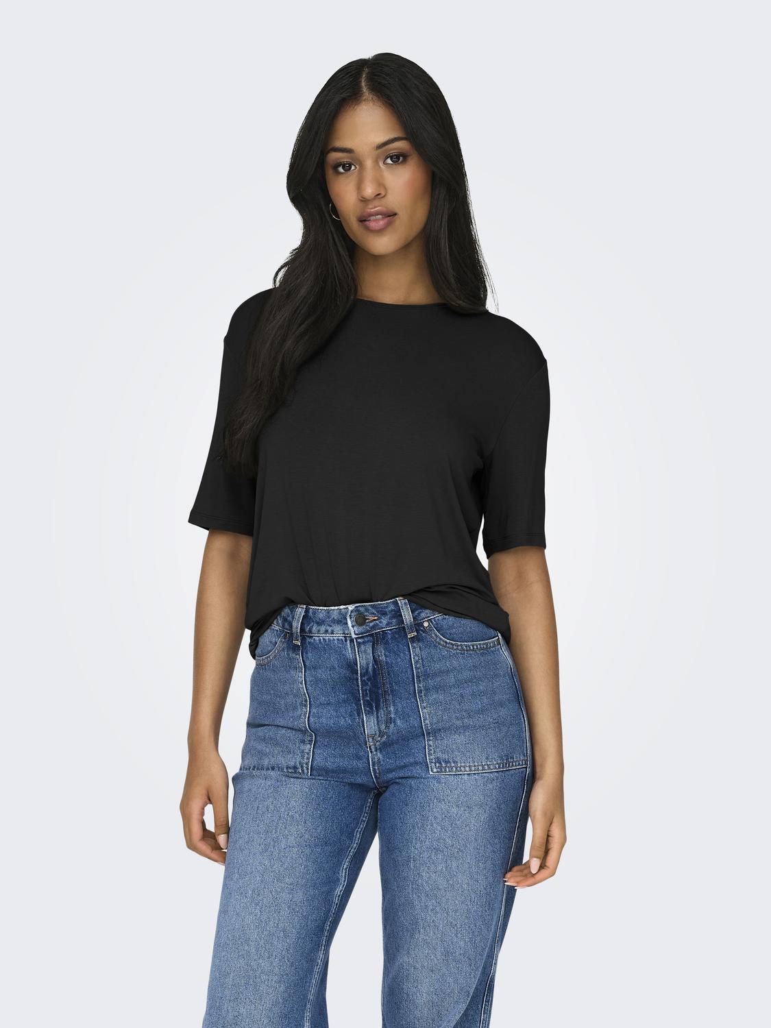 MILA T-SHIRT - BLACK